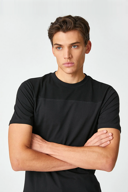 Men’s Black Detailed Crew Neck Short Sleeve Black T-Shirt