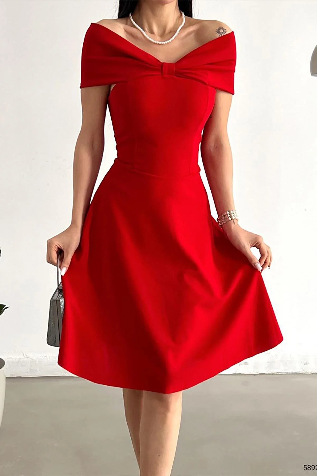 Women's Red Madonna Collar Crepe Fabric Flared Dress