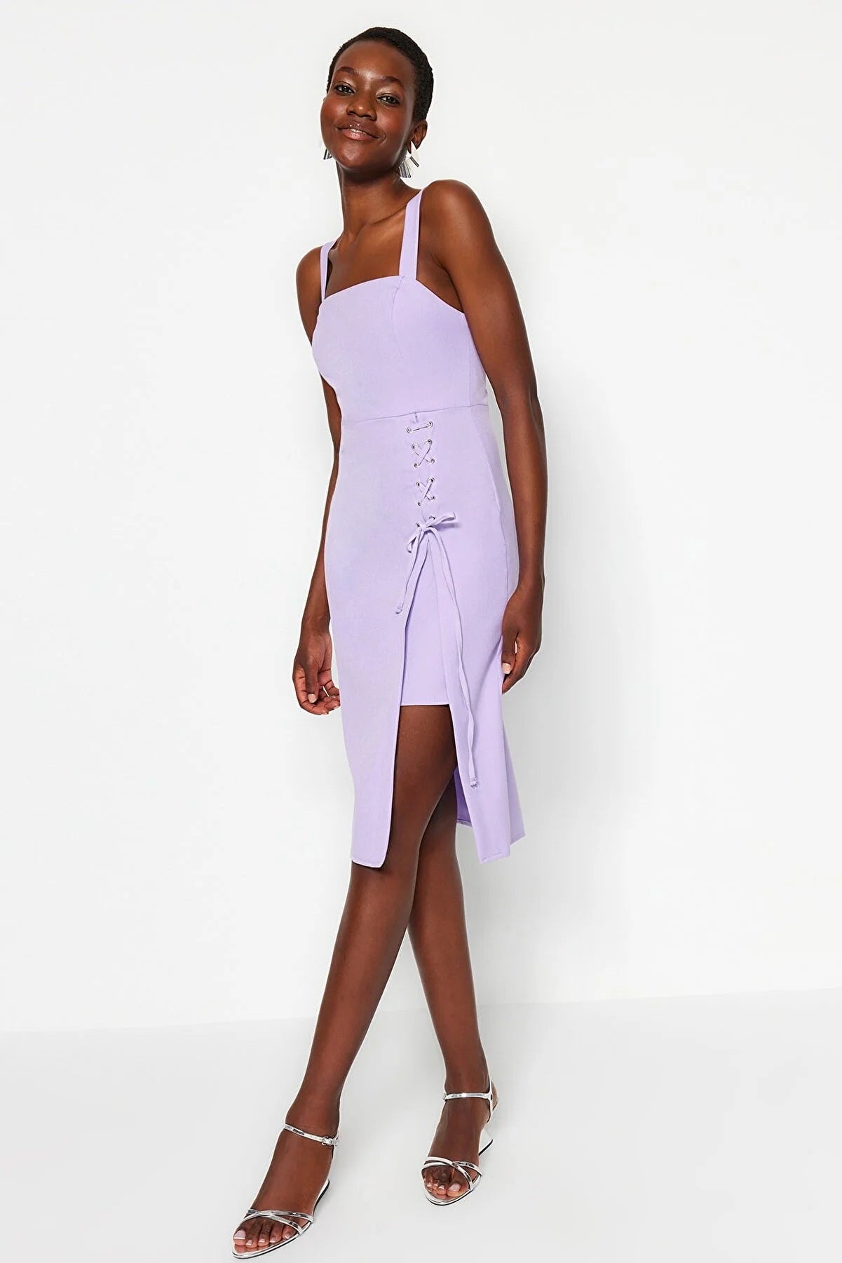 Women's Lilac Body-Hugging Detailed Slit Square Neck Midi Dress