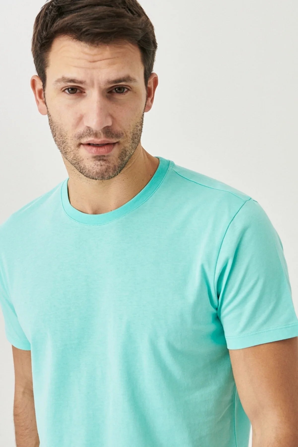 Men's Turquoise Blue Slim Fit Crew-Neck 100% Cotton T-Shirt