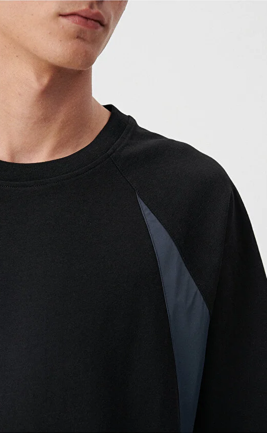 Men’s Oversize Wide Cut Black T-Shirt