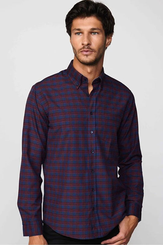 Men’s Classic Fit Button Collar Plaid Pattern Cotton Shirt