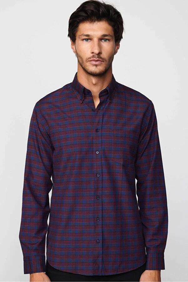 Men’s Classic Fit Button Collar Plaid Pattern Cotton Shirt