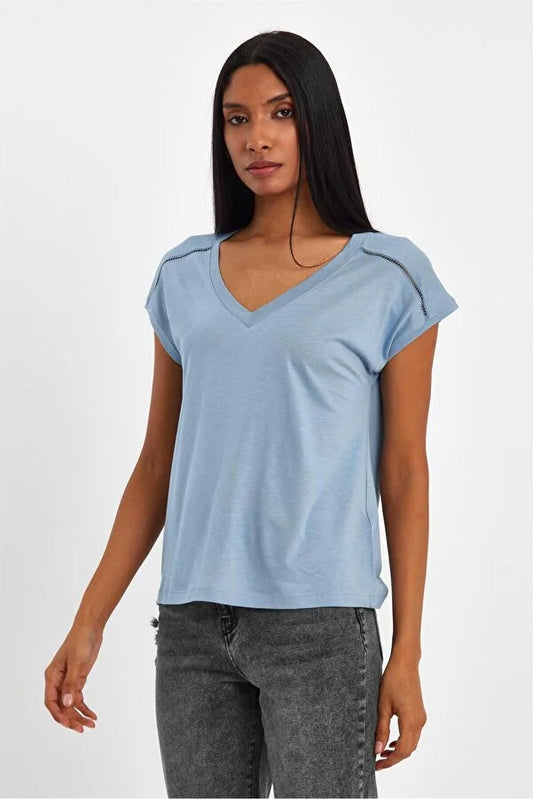 Women's Sky Blue V-Neck Regular Fit Detailed T-Shirt