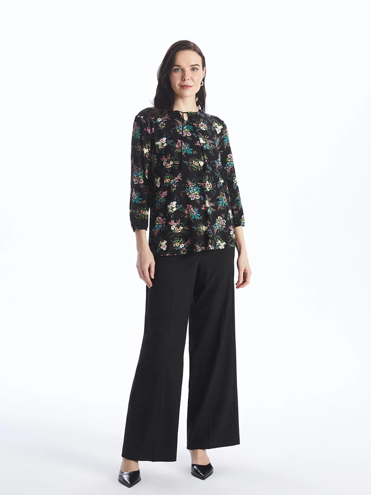 Women's Tie-Up Collar Floral Blouse